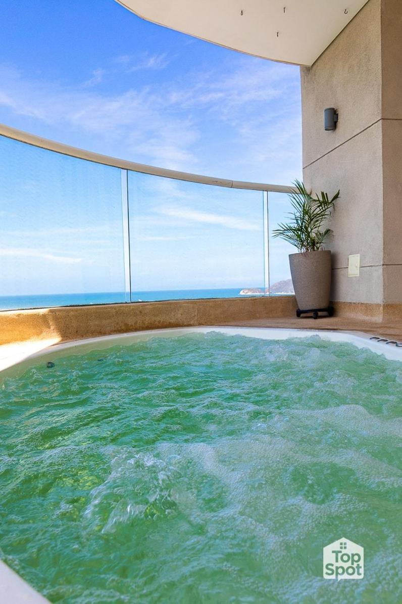 Topspot In With Jacuzzi And Vista Al Mar Сasa de vacaciones